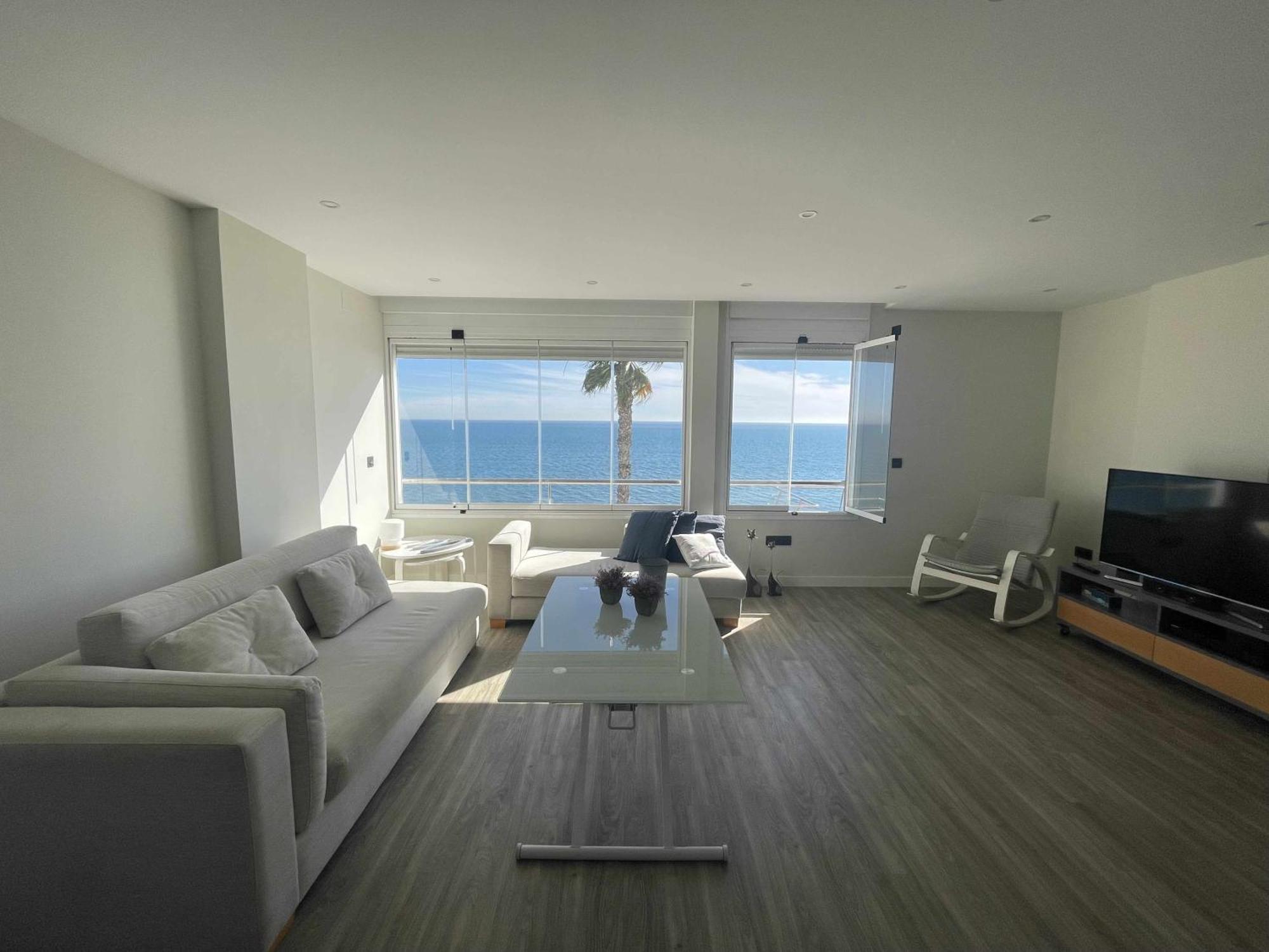 Moderno Piso Mirando Al Mar Apartman Torremolinos Kültér fotó