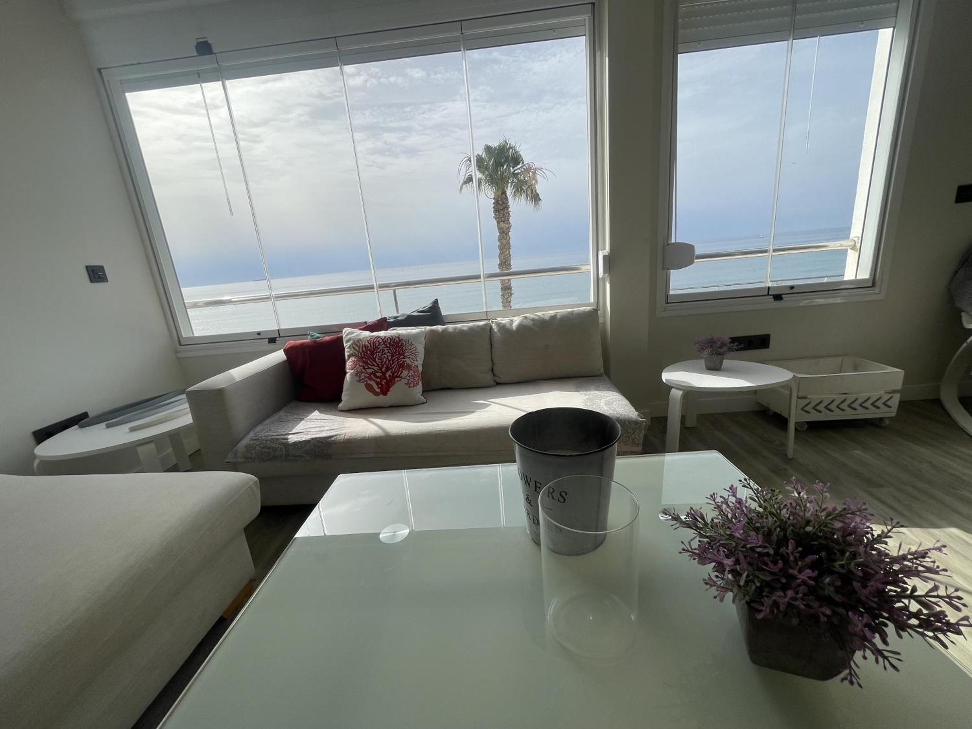 Moderno Piso Mirando Al Mar Apartman Torremolinos Kültér fotó