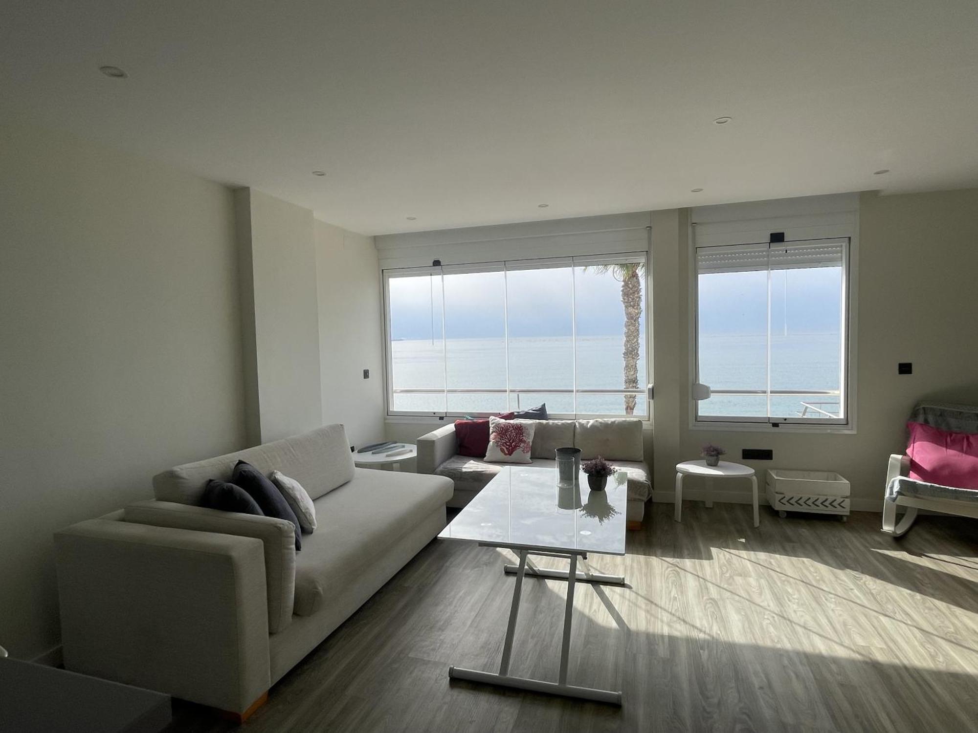 Moderno Piso Mirando Al Mar Apartman Torremolinos Kültér fotó